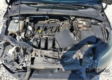 2014 Ford Focus Titanium z USA, uszkodzony, nr VIN 1FADP3J26EL123781